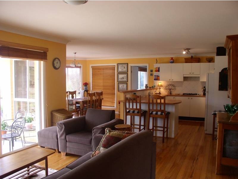 28 Watkins Drive, Moss Vale NSW 2577