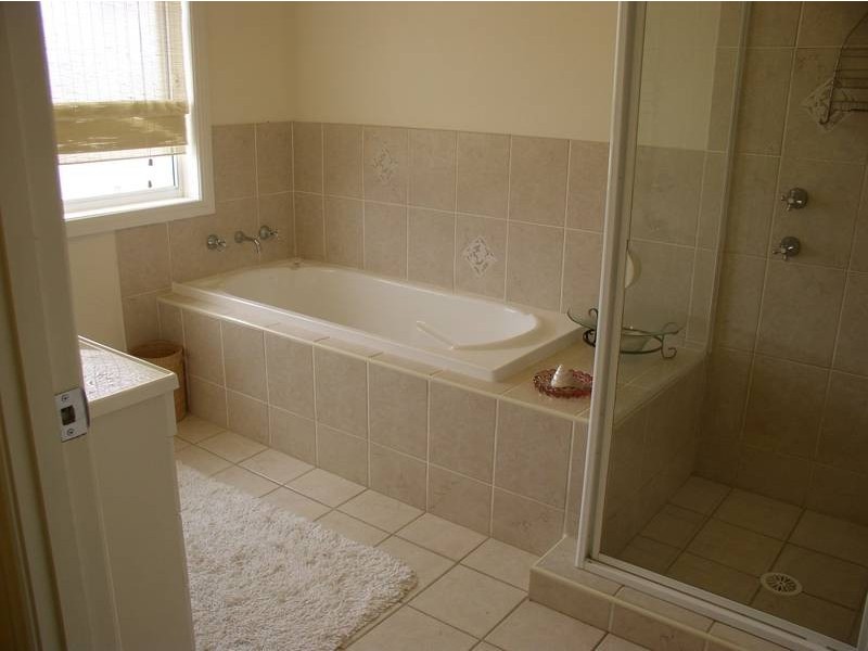 28 Watkins Drive, Moss Vale NSW 2577