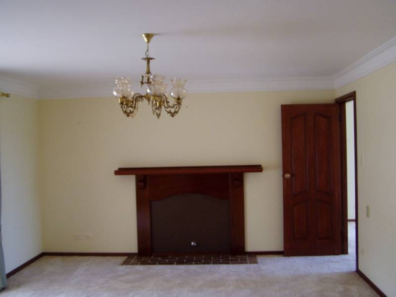 10 Church Road, Moss Vale NSW 2577