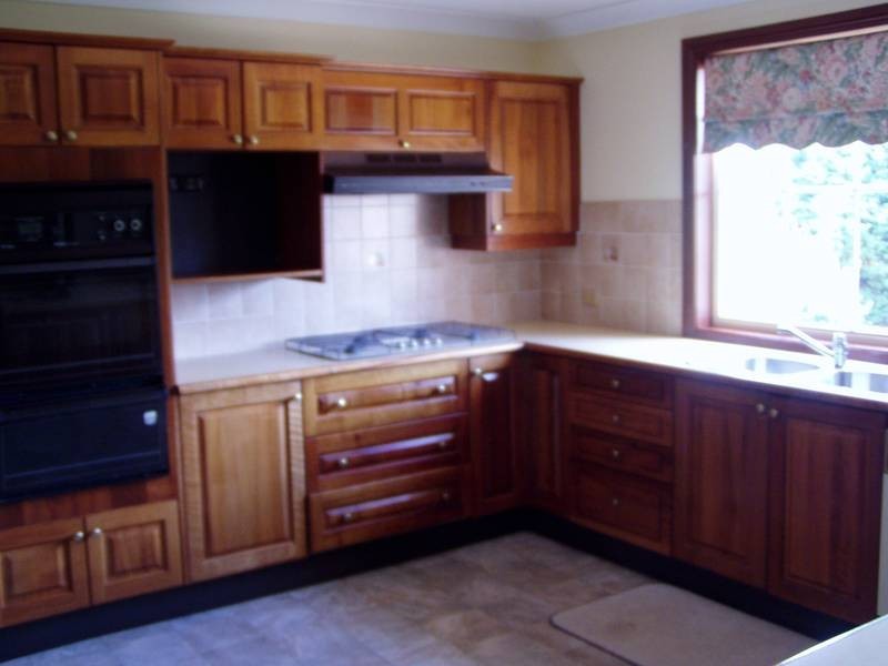 10 Church Road, Moss Vale NSW 2577