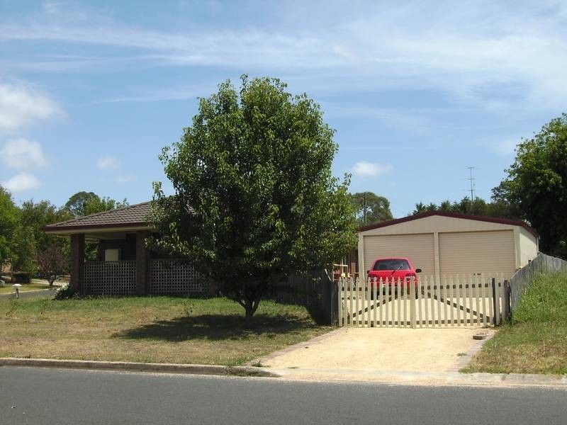 27 Willow Drive, Moss Vale NSW 2577