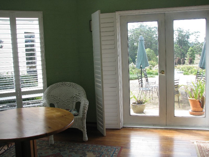 136 Caalong, Robertson NSW 2577