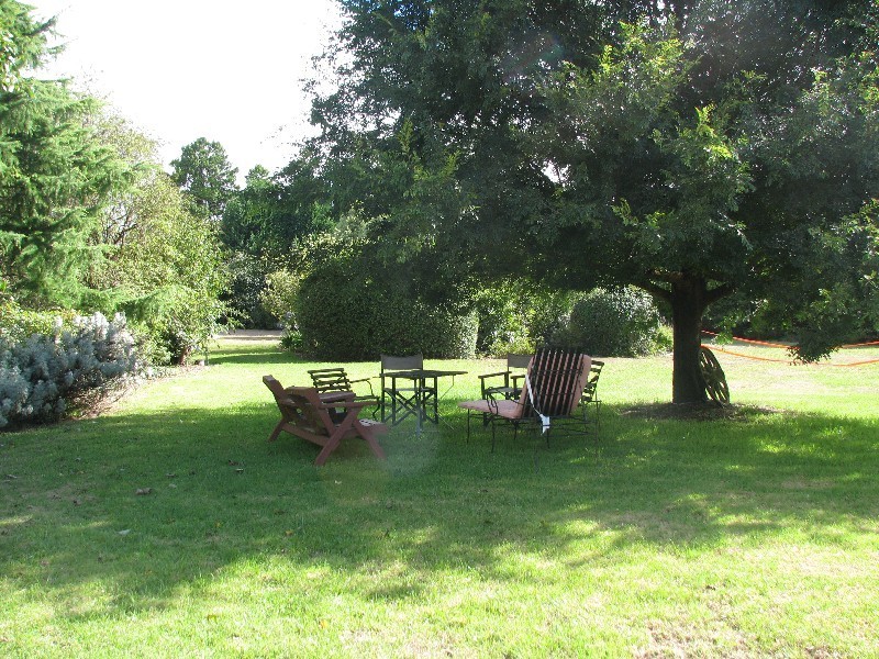 136 Caalong, Robertson NSW 2577