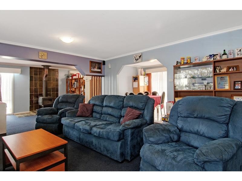 17 Howard Street, New Berrima NSW 2577