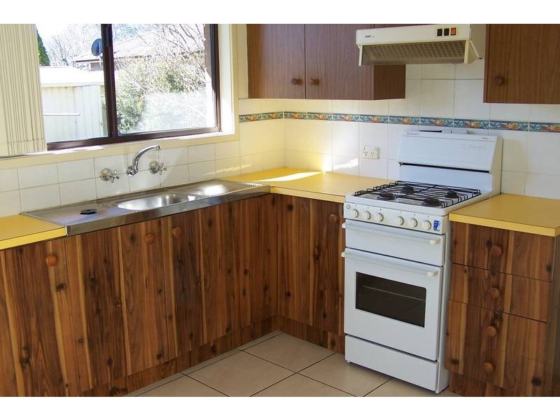 53 Parkes Road, Moss Vale NSW 2577