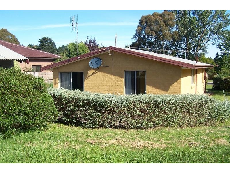79 Parkes Road, Moss Vale NSW 2577