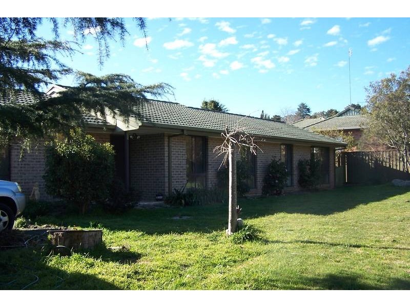 30 Simon Place, Moss Vale NSW 2577