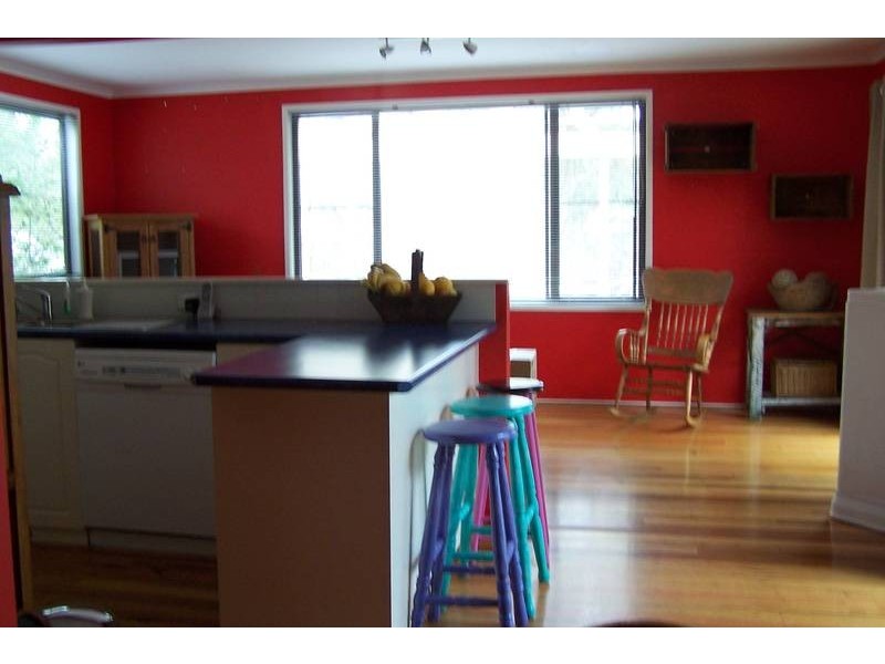 18 Willow Drive, Moss Vale NSW 2577