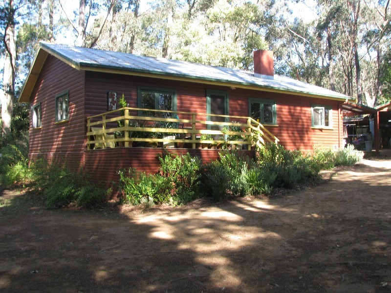 8 Gwen Road, Fitzroy Falls NSW 2577