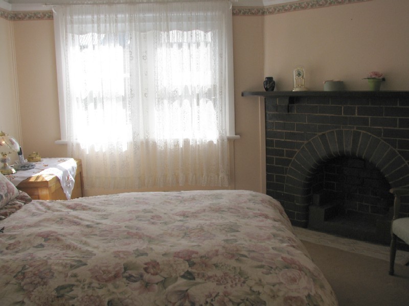 42 Throsby Street, Moss Vale NSW 2577