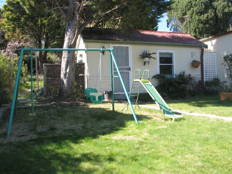 42 Throsby Street, Moss Vale NSW 2577