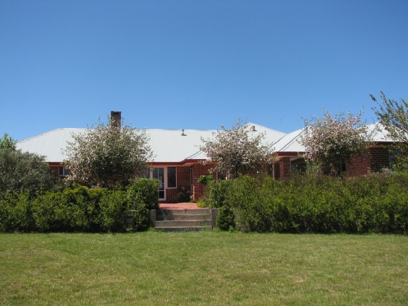 34 Watkins Drive, Moss Vale NSW 2577