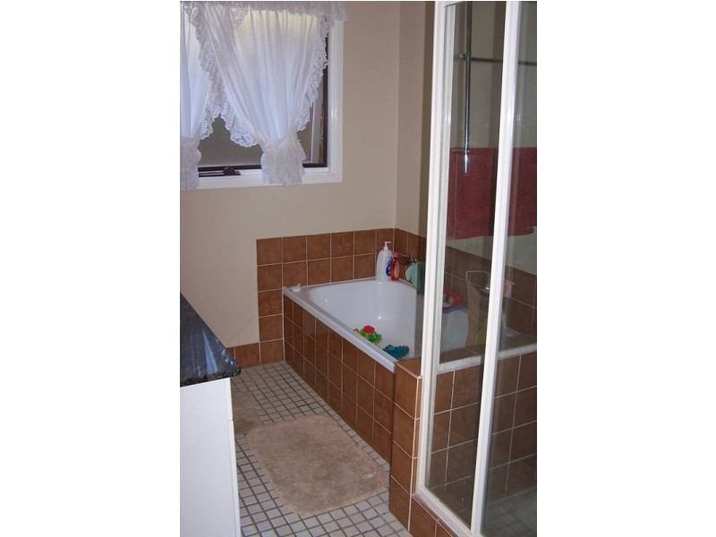 22 Kennedy Close, Moss Vale NSW 2577