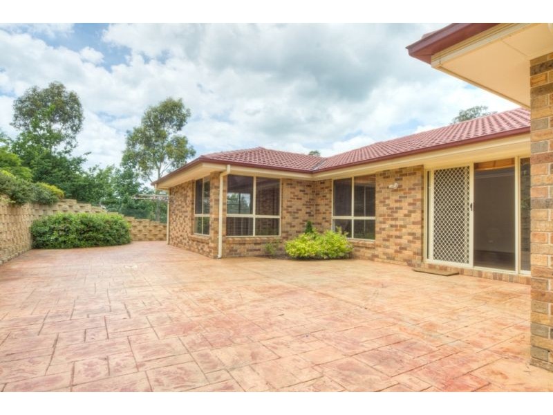 12 Innes Road, Moss Vale NSW 2577