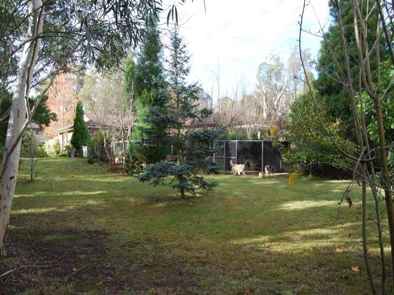 26 Charlotte Street, Burradoo NSW 2576