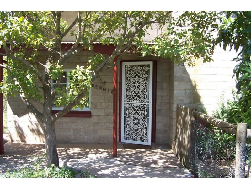 36 Argyle street, New Berrima NSW 2577