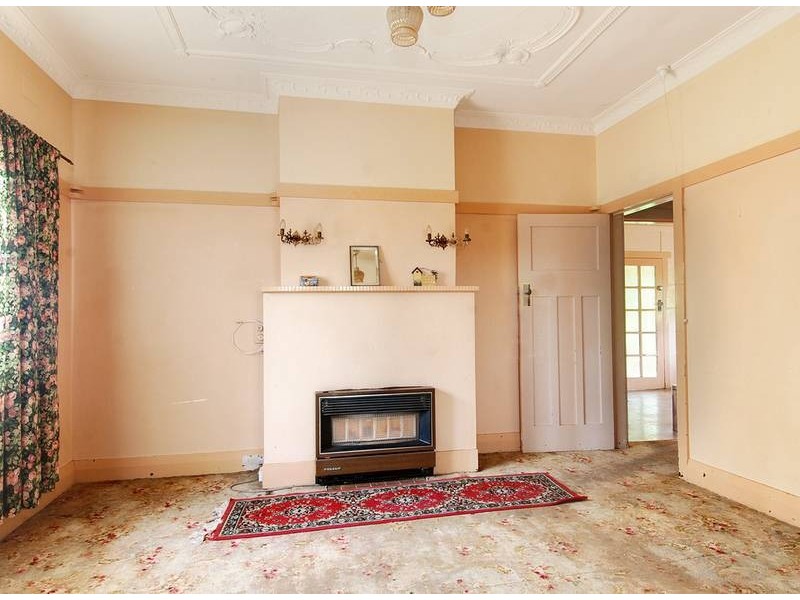 19 Spring Street, Moss Vale NSW 2577