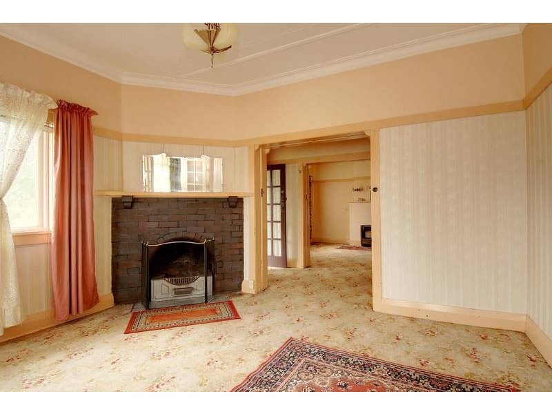 19 Spring Street, Moss Vale NSW 2577