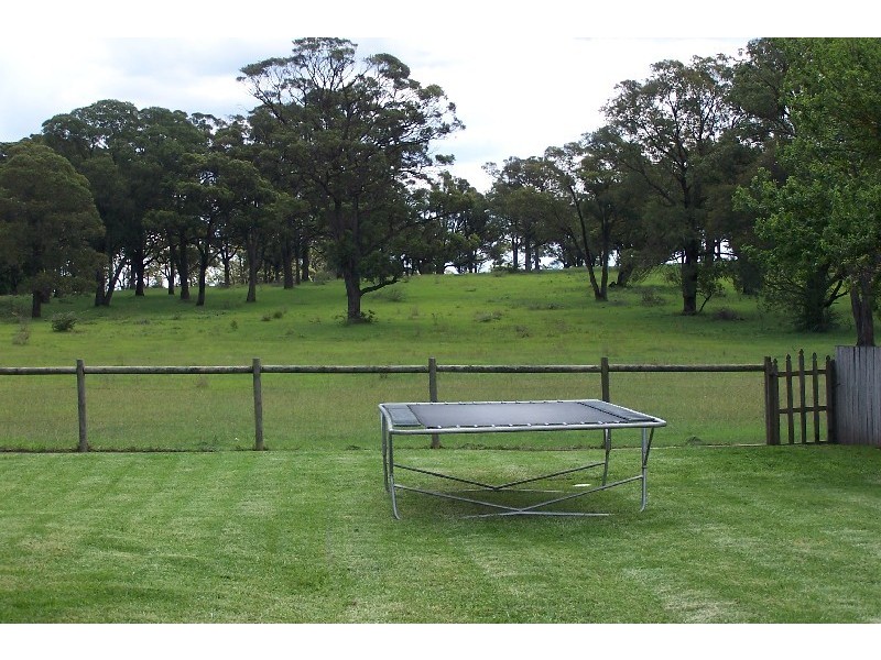 12 Howard Street, New Berrima NSW 2577