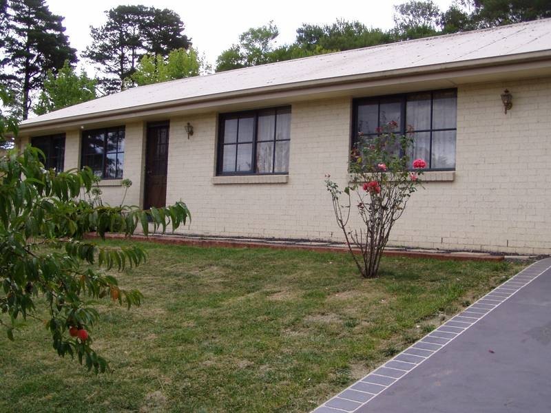 33 Watson Road, Moss Vale NSW 2577