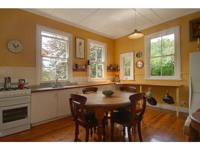 30 Narellan Road, Moss Vale NSW 2577