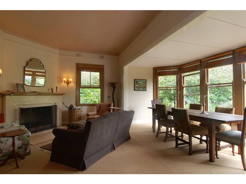 30 Narellan Road, Moss Vale NSW 2577