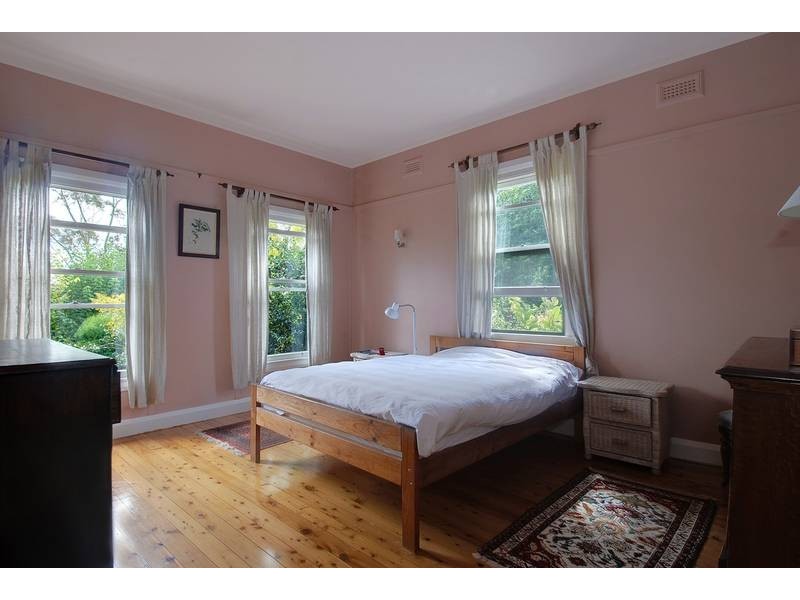 30 Narellan Road, Moss Vale NSW 2577