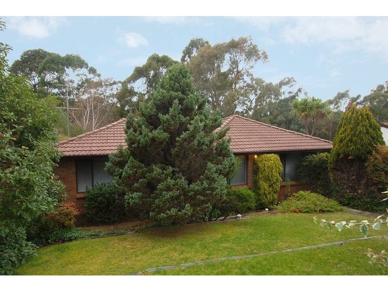 18 Willow Drive, Moss Vale NSW 2577
