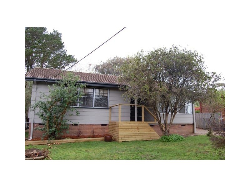 25 Albany Road, Moss Vale NSW 2577