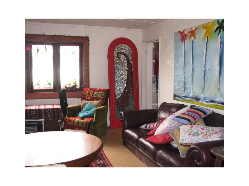 12 East, Moss Vale NSW 2577