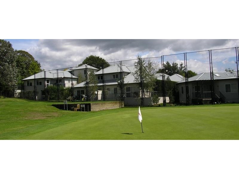 2/ Cnr Mack & Arthur Sts, Moss Vale NSW 2577