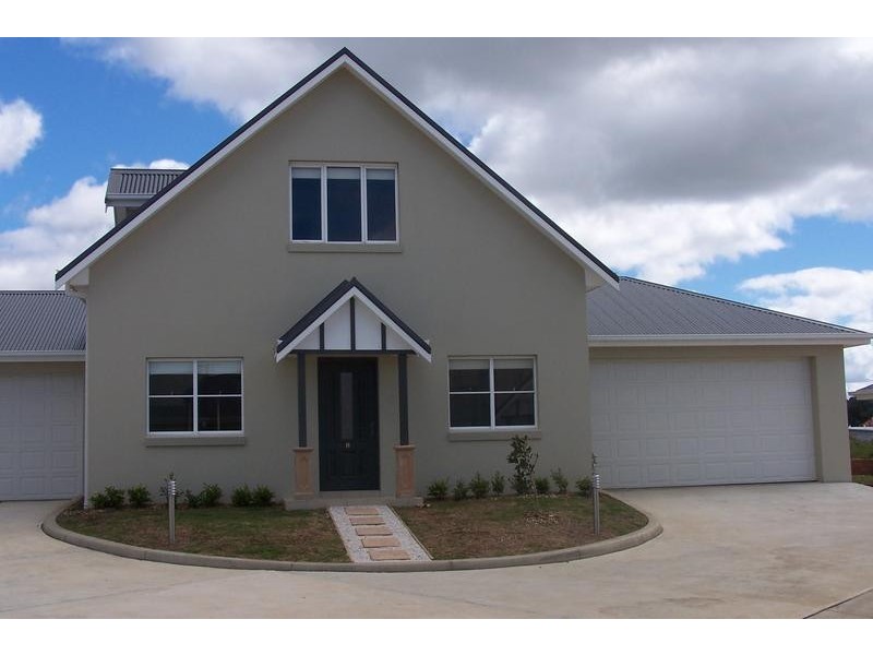 8/31 Hawkins Street, Moss Vale NSW 2577