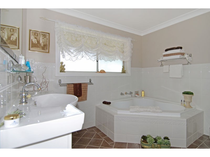 22 Berrima Road, Moss Vale NSW 2577