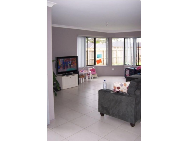 20 Ella Street, Hill Top NSW 2575