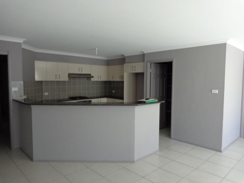 20 Ella Street, Hill Top NSW 2575