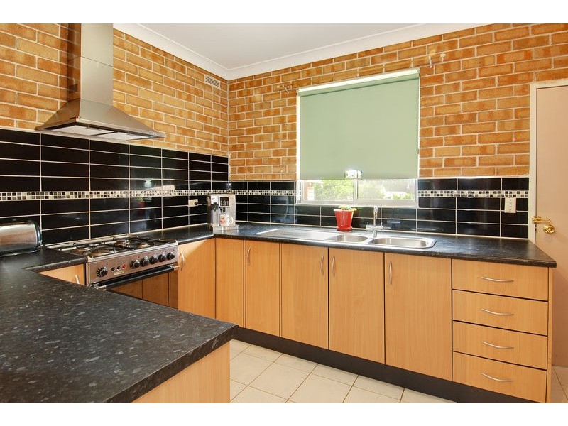 12 Sydney Street, New Berrima NSW 2577