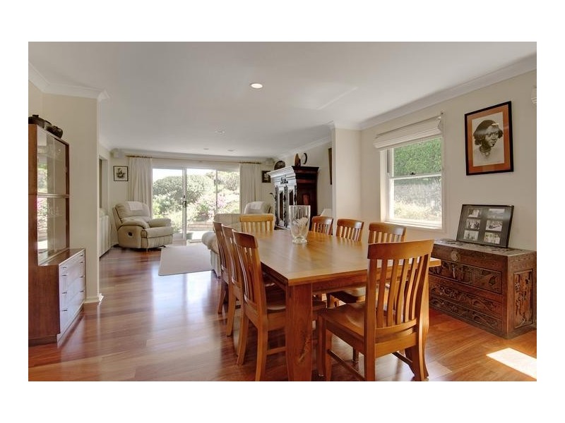 10 James Taunton Drive, Moss Vale NSW 2577