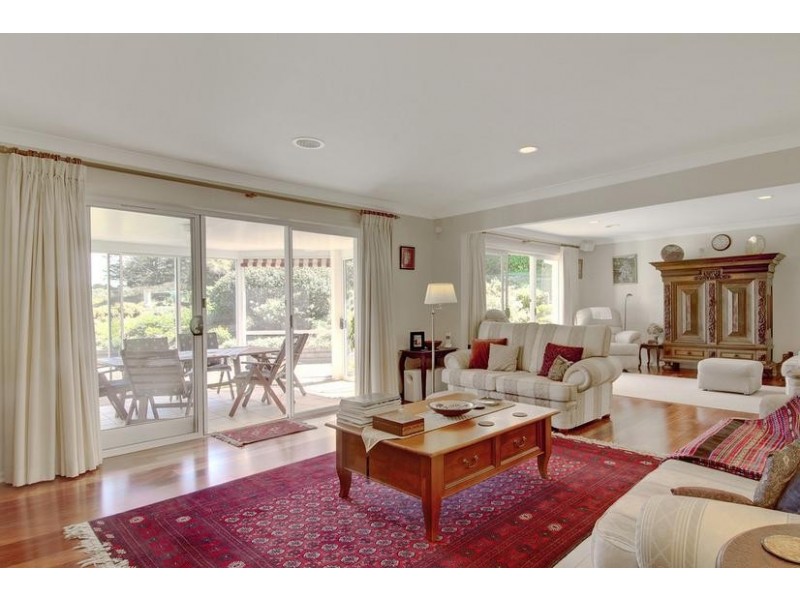 10 James Taunton Drive, Moss Vale NSW 2577