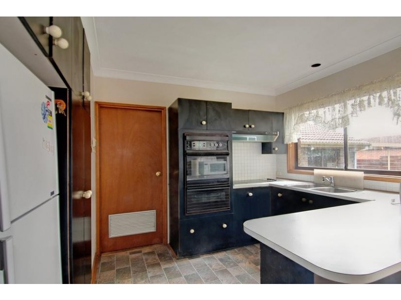 5 Lisa Court, Moss Vale NSW 2577