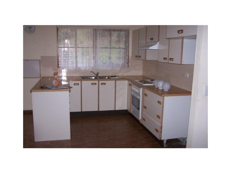 33 Watson Road, Moss Vale NSW 2577