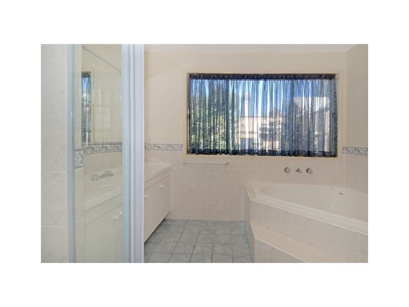 12 Throsby Street, Moss Vale NSW 2577