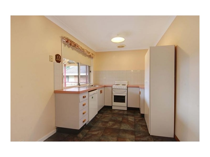 9 Paul Crescent, Moss Vale NSW 2577