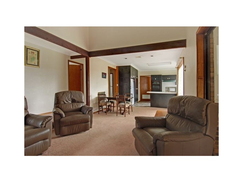 5 Lisa Court, Moss Vale NSW 2577