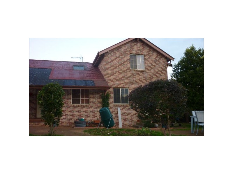 33 Shackleton Street, Robertson NSW 2577