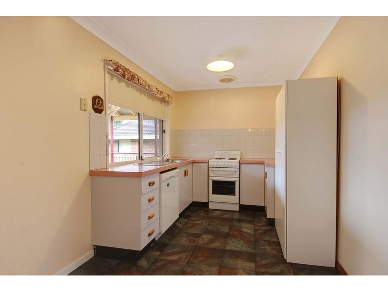 9 Paul Crescent, Moss Vale NSW 2577