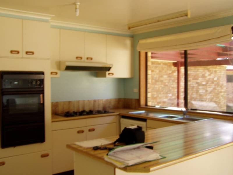 8 Highlands Close, Moss Vale NSW 2577