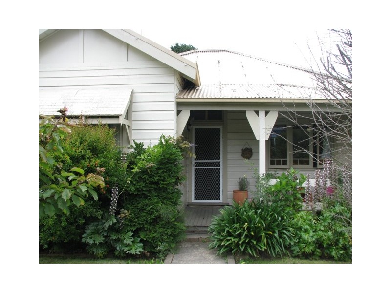 25 Throsby Street, Moss Vale NSW 2577