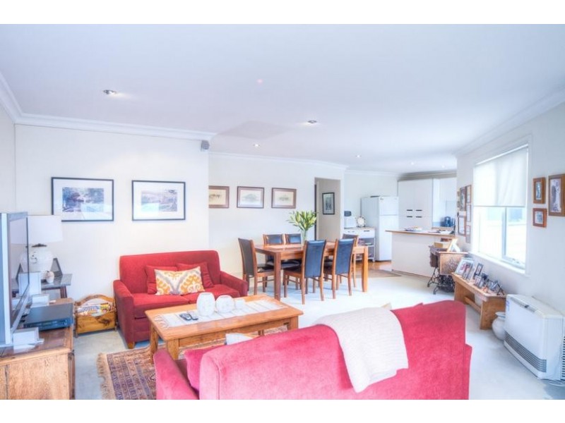 8/12 Arthur Street, Moss Vale NSW 2577