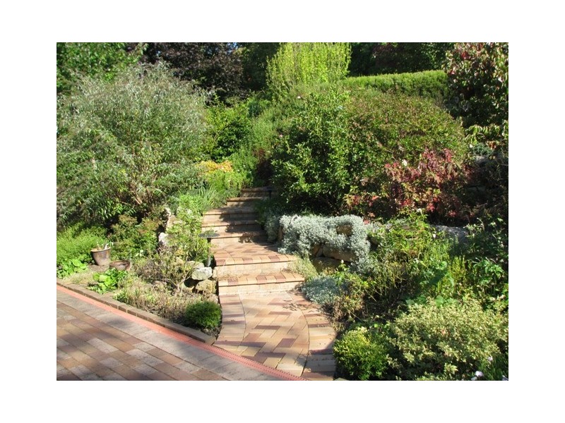 15 Mawson Terrace, Moss Vale NSW 2577