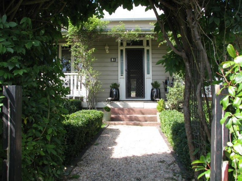 34 Elizabeth Street, Moss Vale NSW 2577